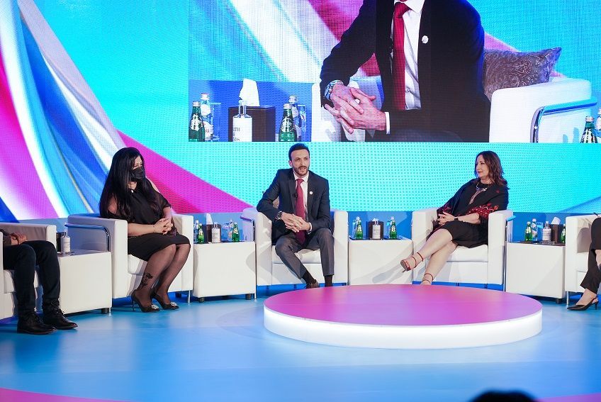 "أخبار الآن" تُطلق حُلّتها الجديدة وهويتها البصرية المبتكرة "لكلٍّ منَّا قصّة" 1 "أخبار الآن" تُطلق حُلّتها الجديدة وهويتها البصرية المبتكرة "لكلٍّ منَّا قصّة"