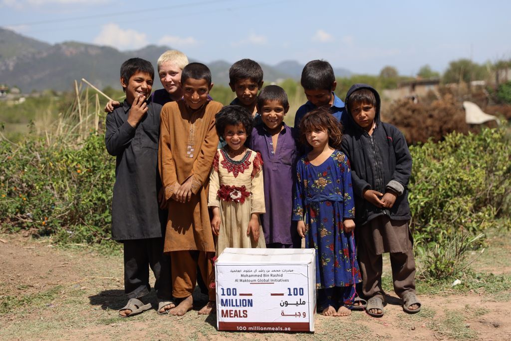 من الإمارات إلى 20 دولة ... 100 مليون وجبة الحملة الأكبر في المنطقة لإطعام المحتاجين