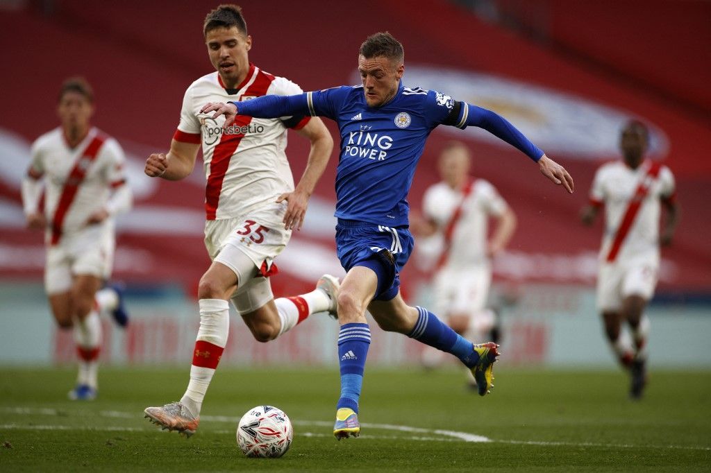 ليستر سيتي يضرب موعداً مع تشيلسي في نهائي كأس الاتحاد