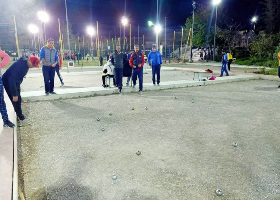 96 لاعبًا مشاركًا في دورة الكرة الحديدية الرمضانية بعين تموشنت بالجزائر