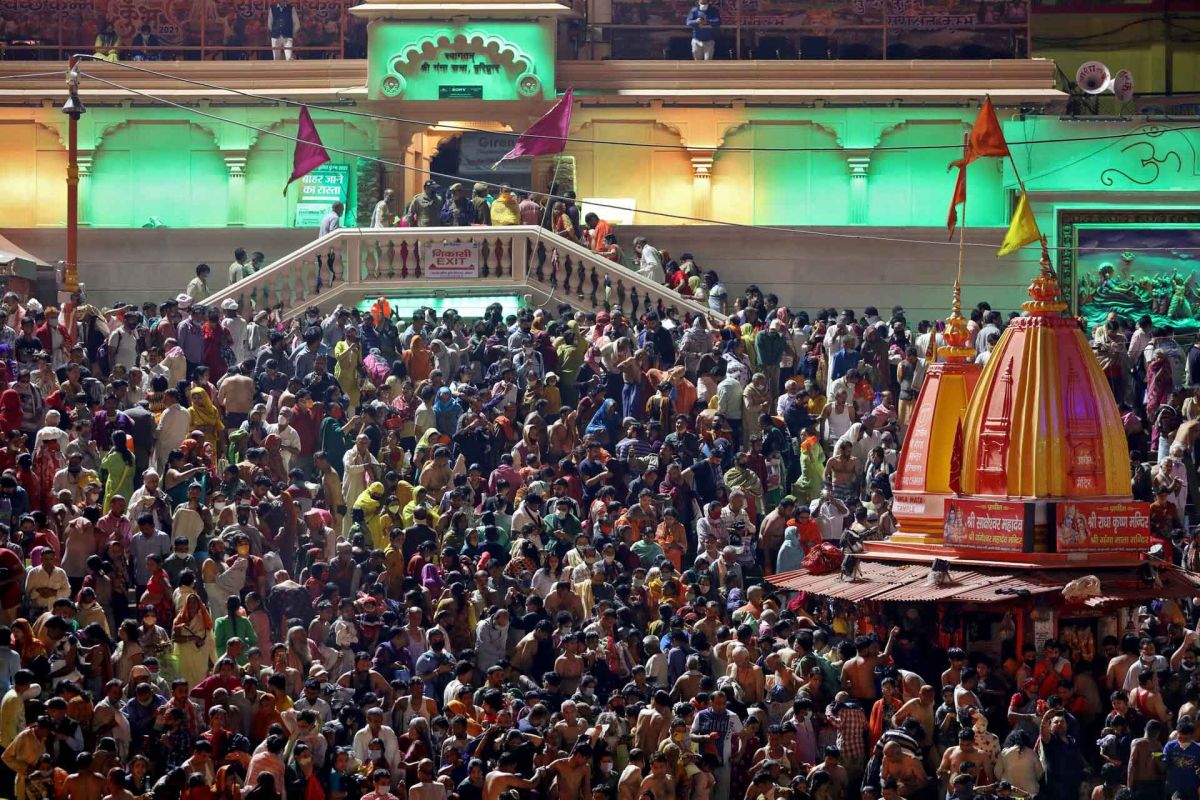 كوفيد-19 يجتاح بلد المليار.. لماذا انهارت الهند في مواجهة الفيروس؟