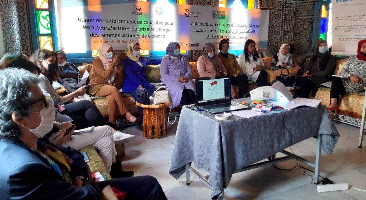 تدريب 20 عاملة بمراكز التكفل بالنساء ضحايا العنف بالصويرة