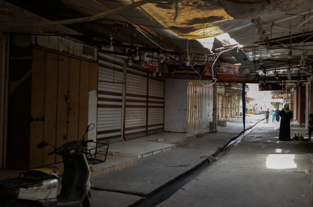 بالصور.. استياء المواطنين في محافظة نينوى العراقية بسبب حظر التجول 1 بالصور.. استياء المواطنين في محافظة نينوى العراقية بسبب حظر التجول