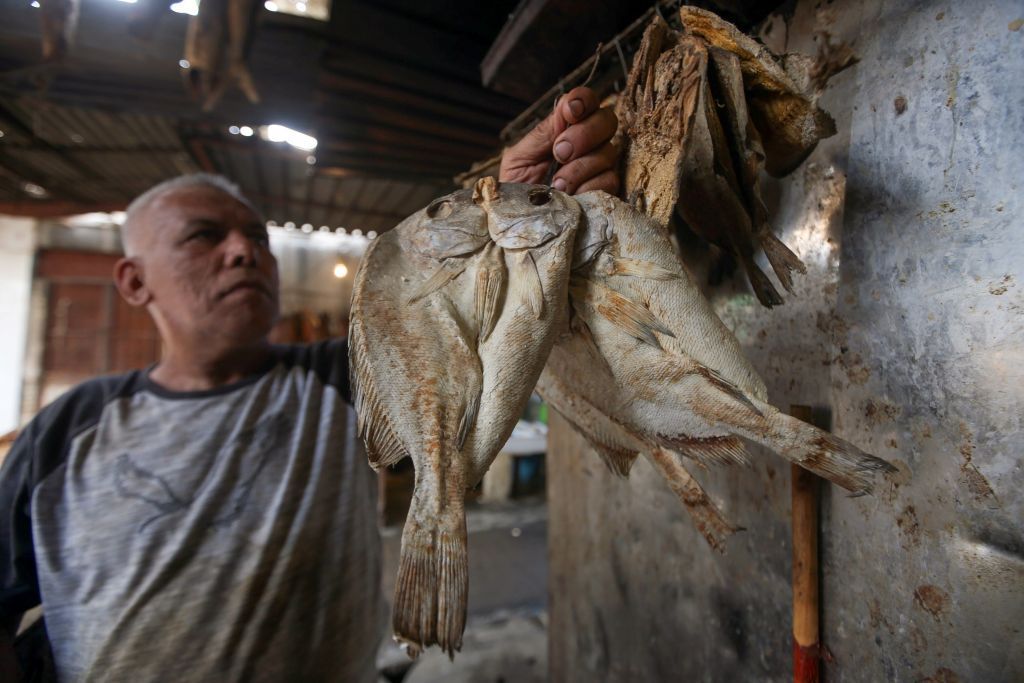 العراقيون يحتفلون بالعيد بتناول المسموطة… ما سر هذا الاحتفال؟ 2 العراقيون يحتفلون بالعيد بتناول المسموطة… ما سر هذا الاحتفال؟