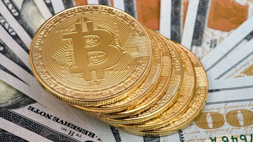 البتكوين تسجل هبوطا مفاجئا في قيمتها 1 البتكوين يتراجع