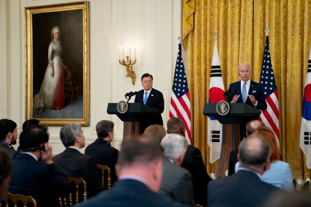 بايدن يعين مبعوثاً خاصاً له إلى كوريا الشمالية.. من هو؟ 1 بايدن يعين مبعوثاً خاصاً له إلى كوريا الشمالية.. من هو؟