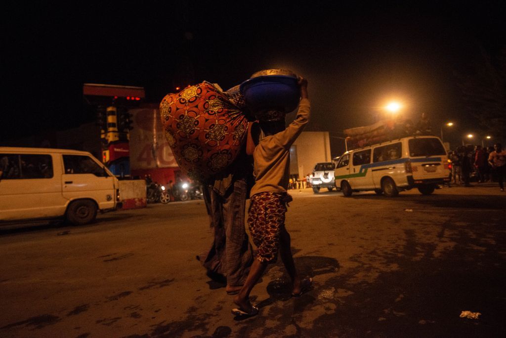 البركان المرعب..دون سابق إنذار يثور ويحوّل حياة سكان الكونغو إلى جحيم