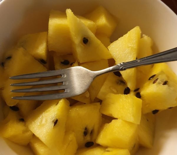 بيع بطيختين بحوالي 25 ألف دولار في اليابان