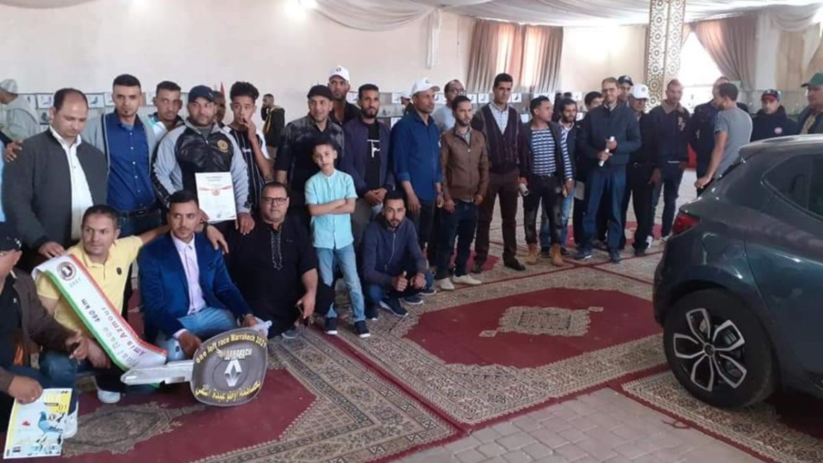 تتويج 45 فائزًا في ديربي مراكش الدولي للحمام الزاجل