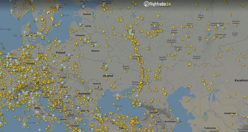 ما تأثير وقف دول أوروبية رحلاتها في المجال الجوي البيلاروسي بعد حادث طائرة رايان إير؟