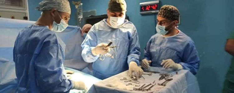 قافلة طبية تطوعية نحو الجنوب الجزائري تعالج أكثر من 400 شخص 3 قافلة طبية تطوعية نحو الجنوب الجزائري تعالج أكثر من 400 شخص