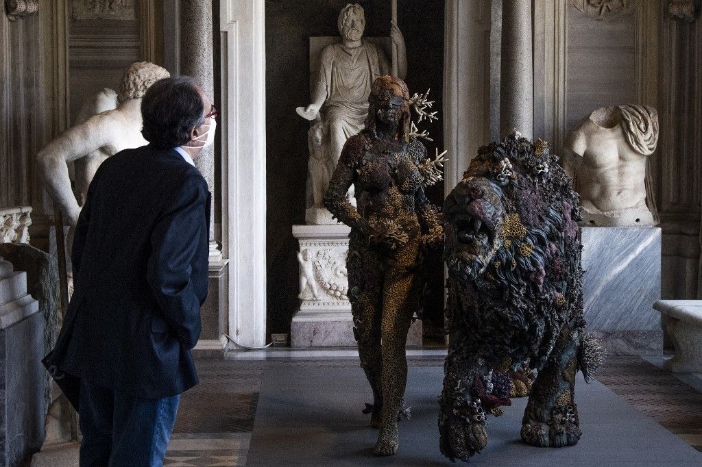 أعمال الفنان داميان هيرست في روما