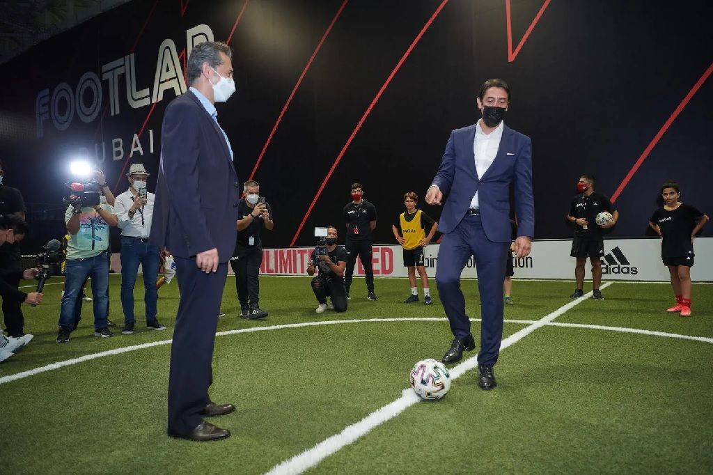 دبي: افتتاح "فوت لاب" أول مُجمع يجمع بين التكنولوجيا والذكاء الاصطناعي بمجال كرة القدم