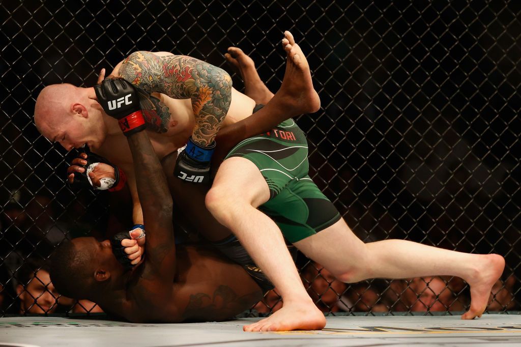 أبرز اللقطات من نزال إسرائيل اديسانيا ومارفين فيتوري ضمن عرض ”UFC263“ 6 أبرز اللقطات من نزال إسرائيل اديسانيا ومارفين فيتوري ضمن عرض ”UFC263“