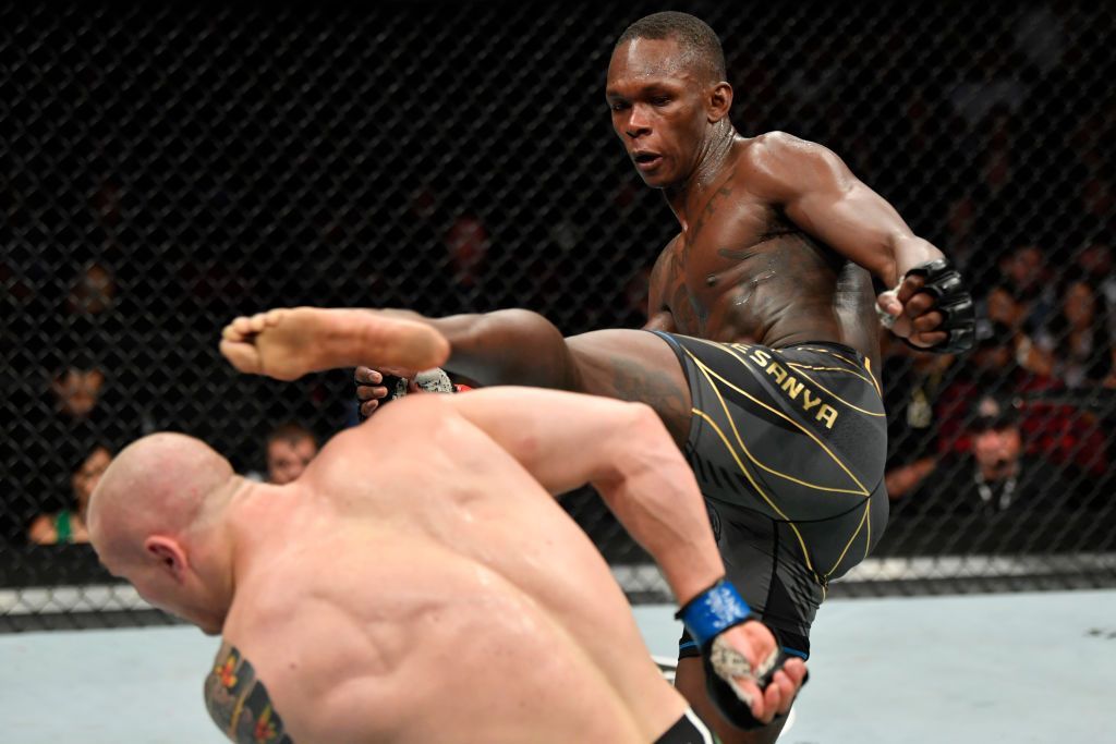 أبرز اللقطات من نزال إسرائيل اديسانيا ومارفين فيتوري ضمن عرض ”UFC263“ 12 أبرز اللقطات من نزال إسرائيل اديسانيا ومارفين فيتوري ضمن عرض ”UFC263“