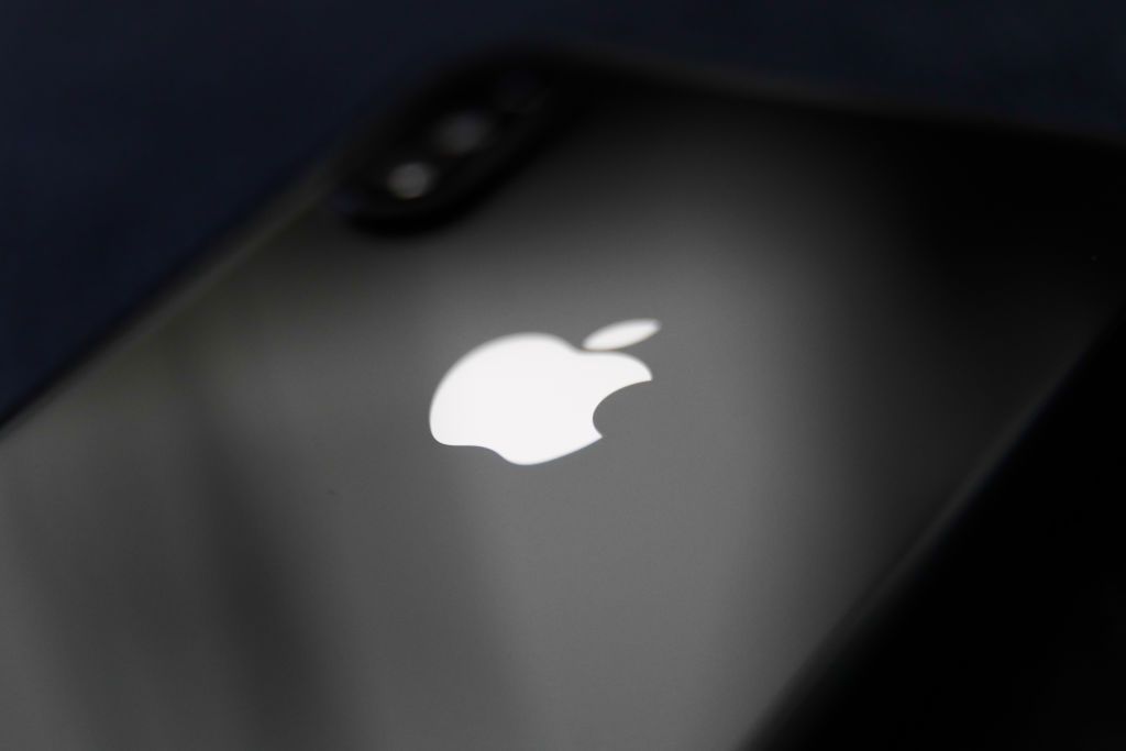 على ”آيفون“.. هكذا يمكنكم تنظيم الشاشة الرئيسية ومكتبة التطبيقات 1 على ”آيفون“.. هكذا يمكنكم تنظيم الشاشة الرئيسية ومكتبة التطبيقات