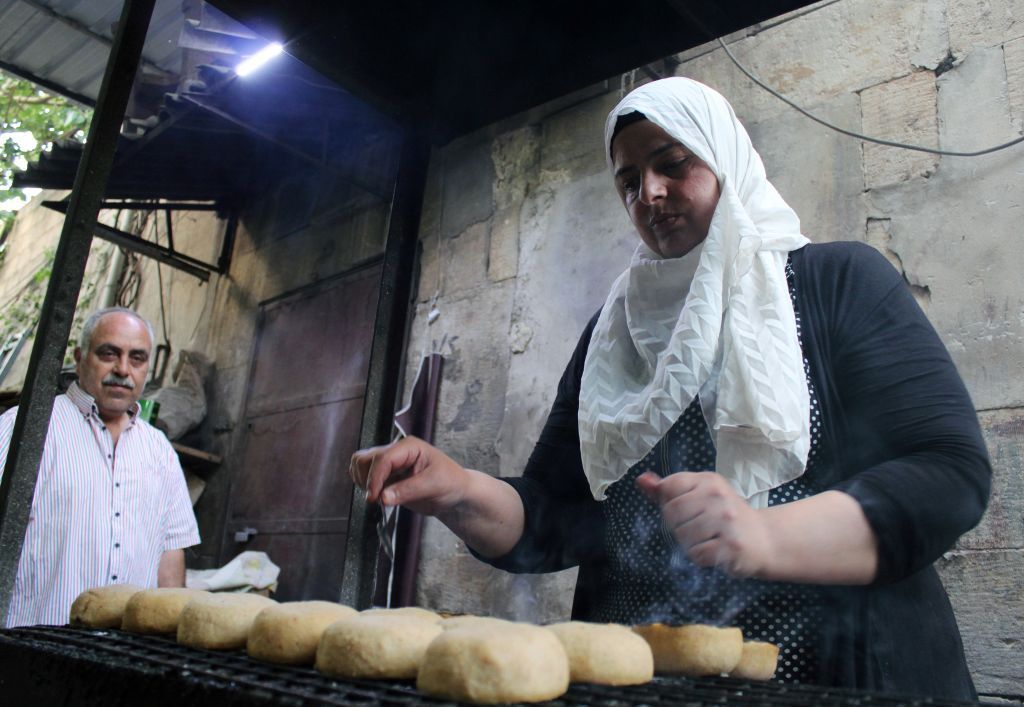 بيع الكبّة اللذيذة في دمشق..مصدر رزق لاجئة سورية