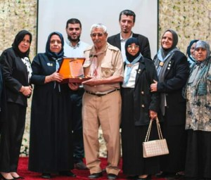 غرفة التجارة والصناعة والزراعة بدرنة تكرّم الكشافة والهلال الأحمر الليبي 1 غرفة التجارة والصناعة والزراعة بدرنة تكرّم الكشافة والهلال الأحمر الليبي