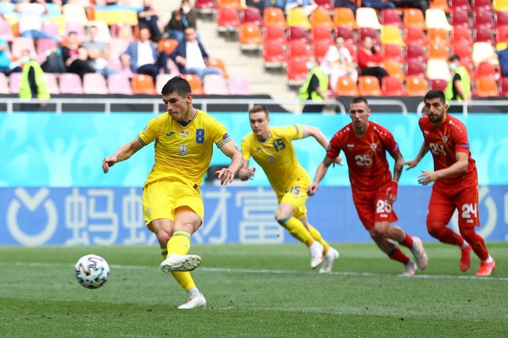 يورو تريند: رونالدو يثير السخرية.. ولعنة ركلات الجزاء متواصلة 5 يورو تريند: رونالدو يثير السخرية.. ولعنة ركلات الجزاء متواصلة