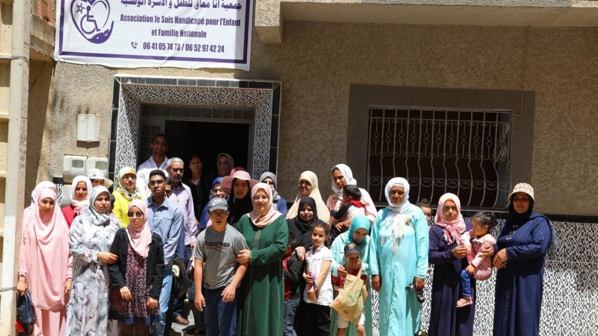 43 أسرة بسيدي علال البحراوي بالمغرب تتدرب على رعاية الأطفال ذوي الإعاقة 5 43 أسرة ممن حضروا التكوين للتعامل مع ذوي الإعاقة