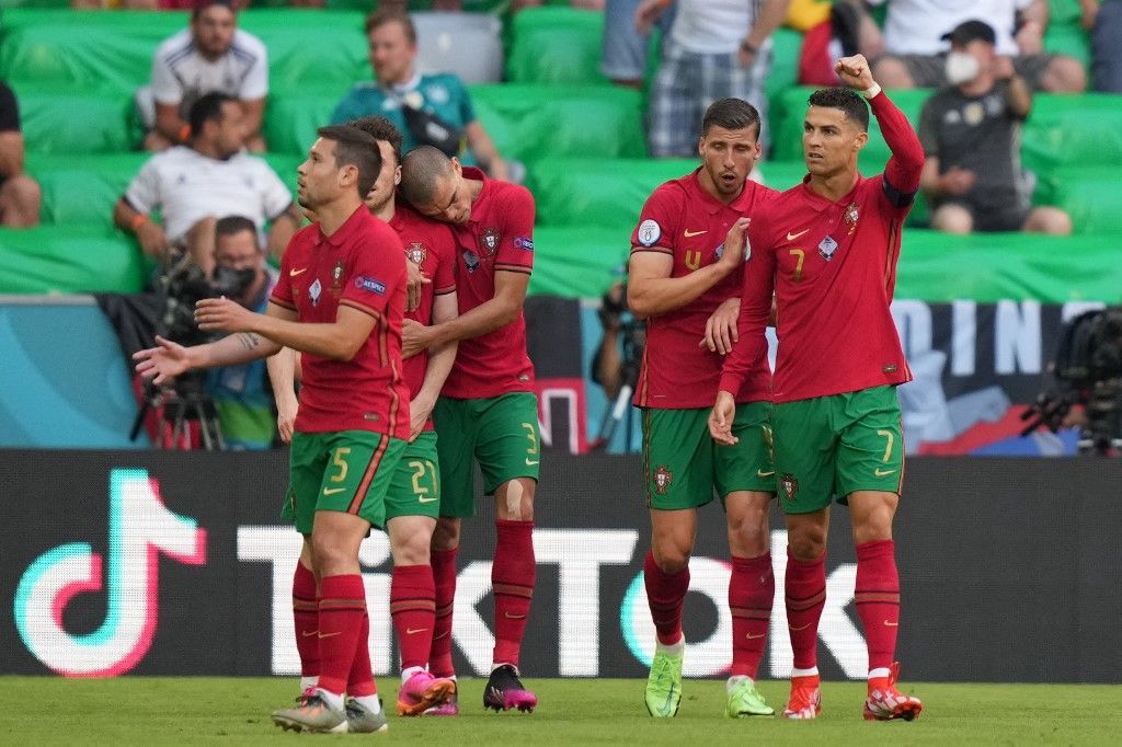 يورو تريند: نكسة إسبانية.. والنيران الصديقة تحرق فرحة رونالدو