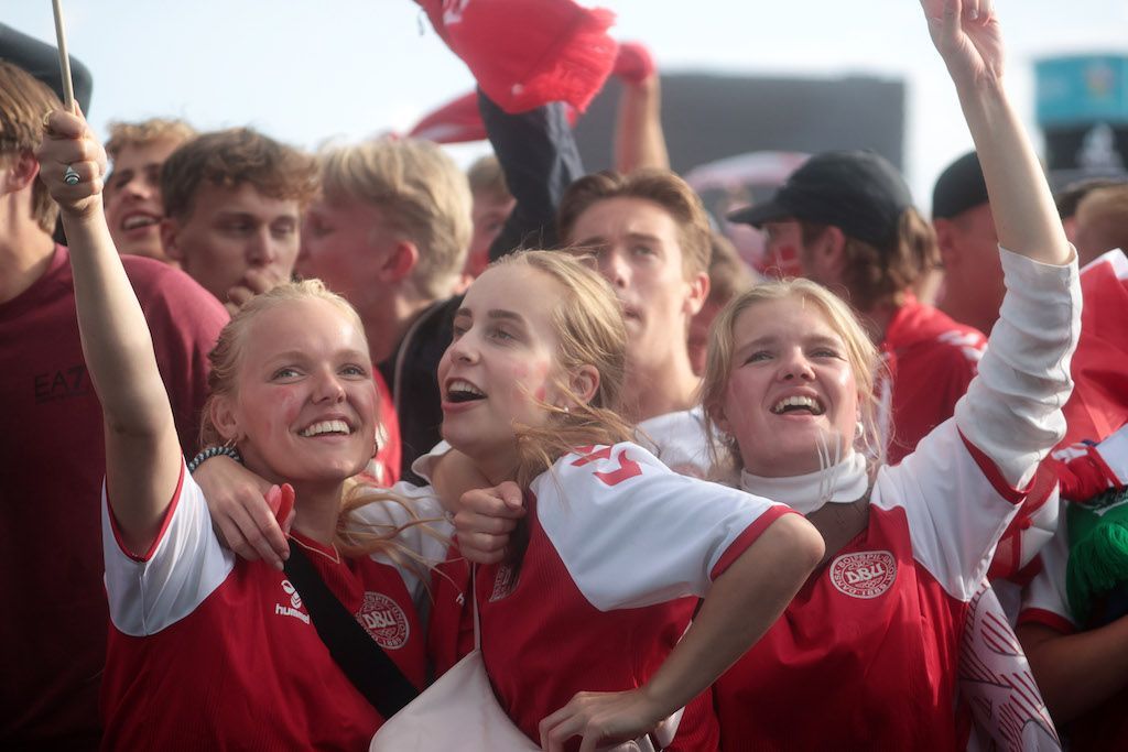 الدنمارك تكتسح ويلز وتواصل مغامرتها المثيرة في يورو 2020