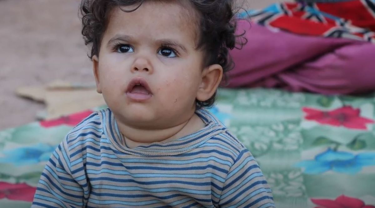 معبر باب الهوى.. شريان حياة النازحين شمال سوريا