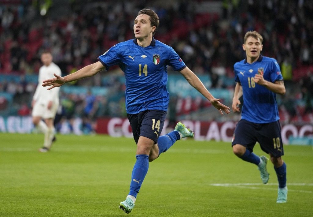 نهائي يورو 2020.. معارك جانبية تشعل موقعة الحسم 1 نهائي يورو 2020.. معارك جانبية تشعل موقعة الحسم