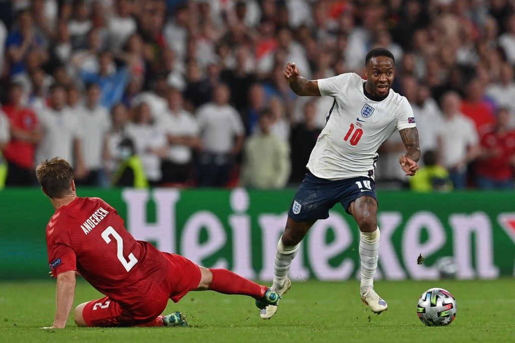 نهائي يورو 2020.. معارك جانبية تشعل موقعة الحسم 2 نهائي يورو 2020.. معارك جانبية تشعل موقعة الحسم