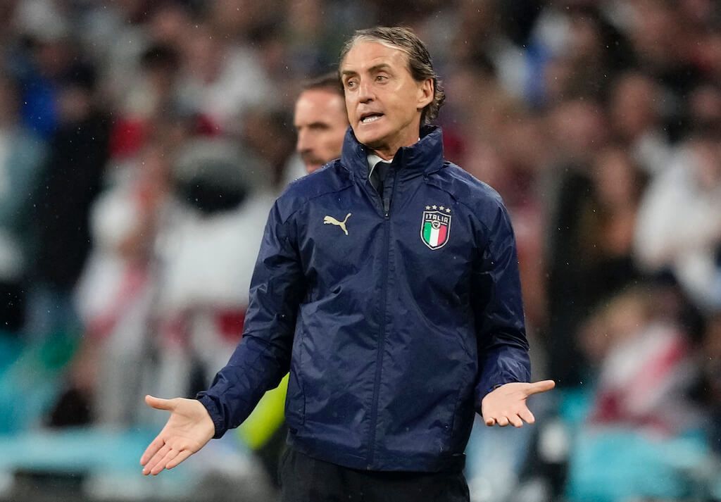 روبيرتو مانشيني.. العقل المدبر لنهوض إيطاليا من كبوتها التاريخية