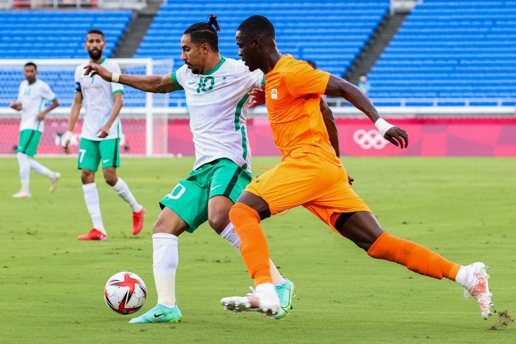 بعد هدفه الأولمبي.. سالم الدوسري يعادل إنجاز فؤاد أنور التاريخي 1 بعد هدفه الأولمبي.. سالم الدوسري يعادل إنجاز فؤاد أنور التاريخي