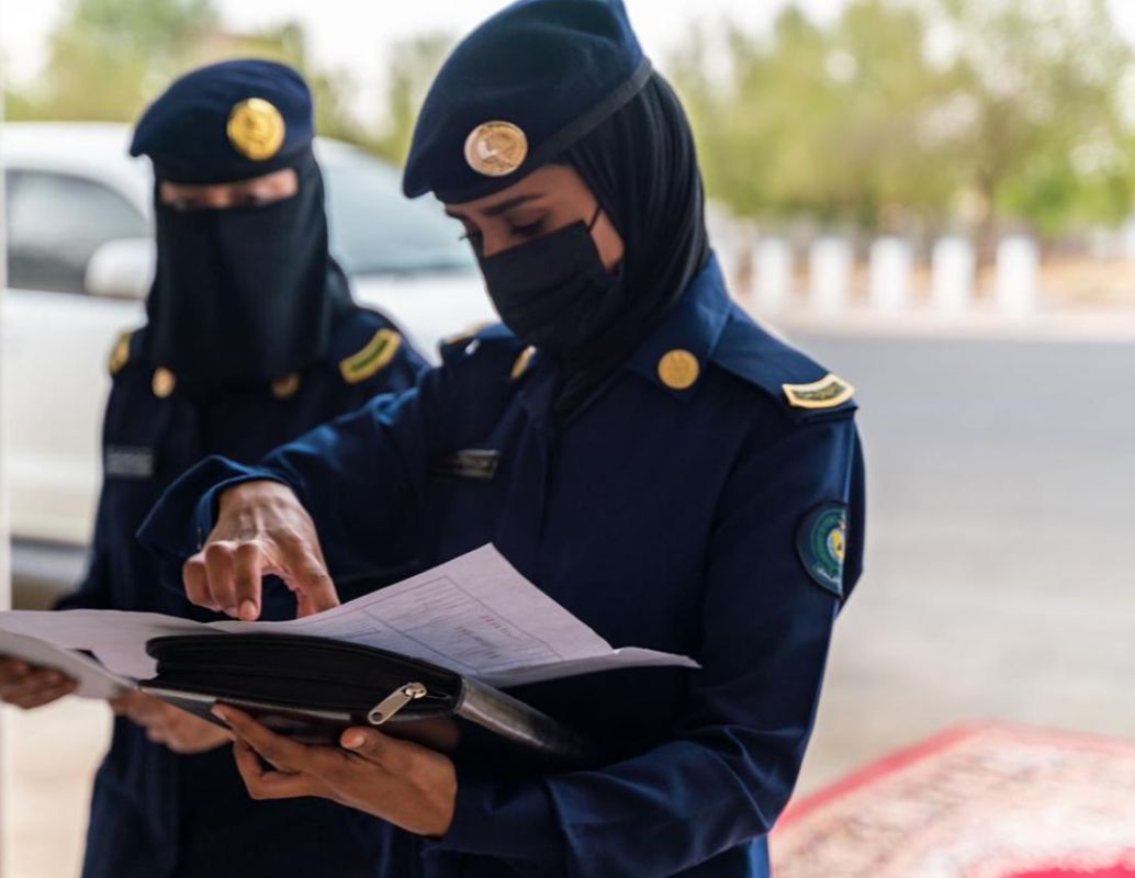 الحجاج في المسجد الحرام لطواف الوداع والمشاركات النسائية تسجل حضورها في تنظيم الحج 1 الحجاج في المسجد الحرام لطواف الوداع والمشاركات النسائية تسجل حضورها في تنظيم الحج