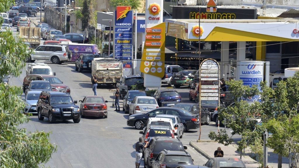 أسعار المحروقات في لبنان ترتفع مجدداً.. وشحّ المازوت ينذر بكارثة