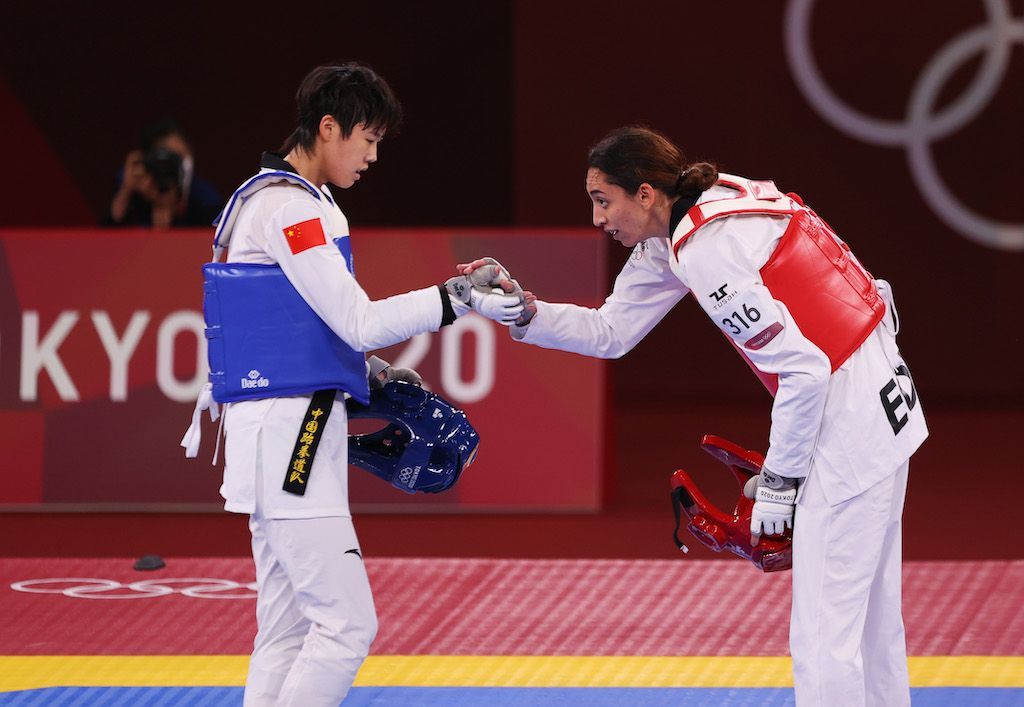 كيميا علي زاده.. قصة إيرانية من ألم الاضطهاد لنصف نهائي الأولمبياد