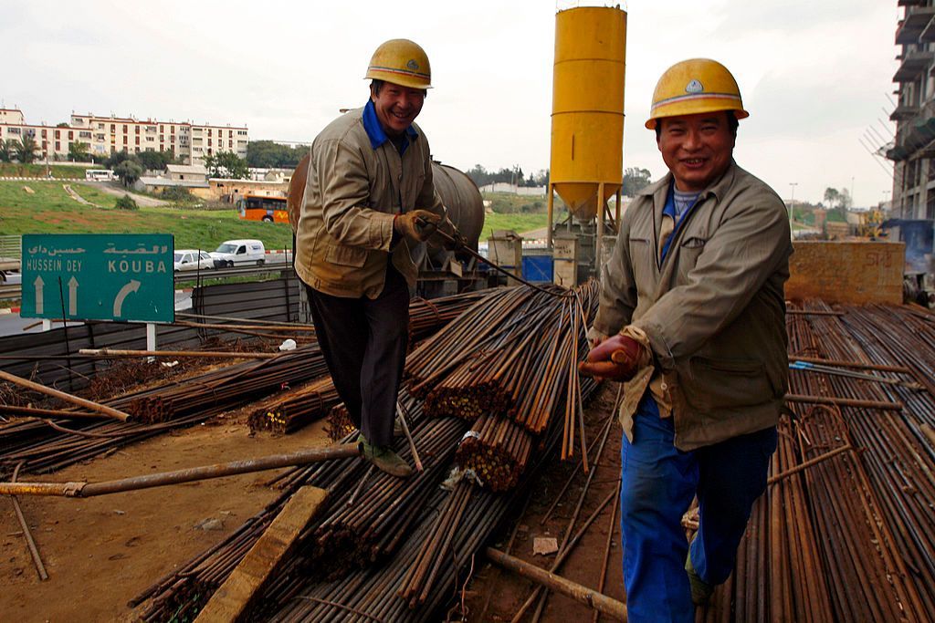 الجزائر.. الفساد عارم والشباب عاطل عن العمل فهل تقف على أعتاب تظاهرات جديدة؟ 6 الجزائر