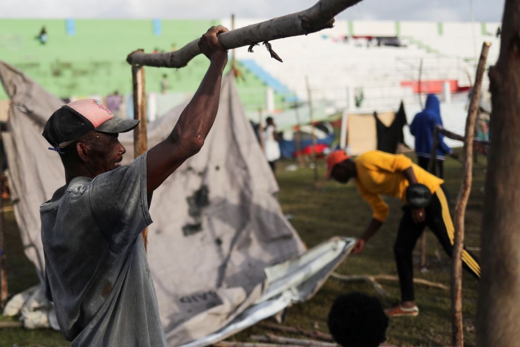 ارتفاع حصيلة ضحايا زلزال هايتي والناجون يطالبون بالمساعدة 7 ارتفاع حصيلة ضحايا زلزال هايتي والناجون يطالبون بالمساعدة