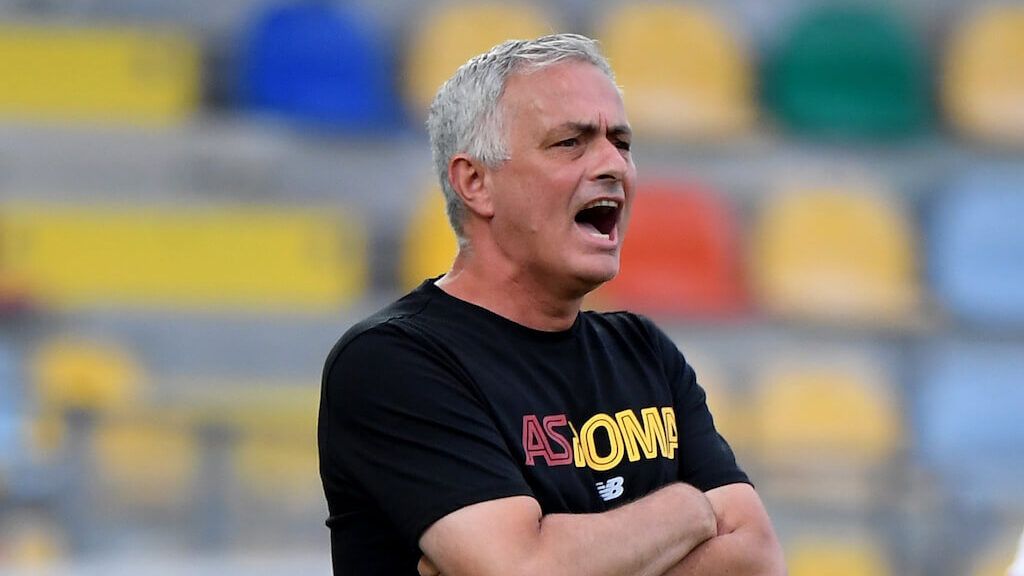دوري المؤتمر الأوروبي.. مورينيو يفتتح مسيرته مع روما بفوز خارج الديار