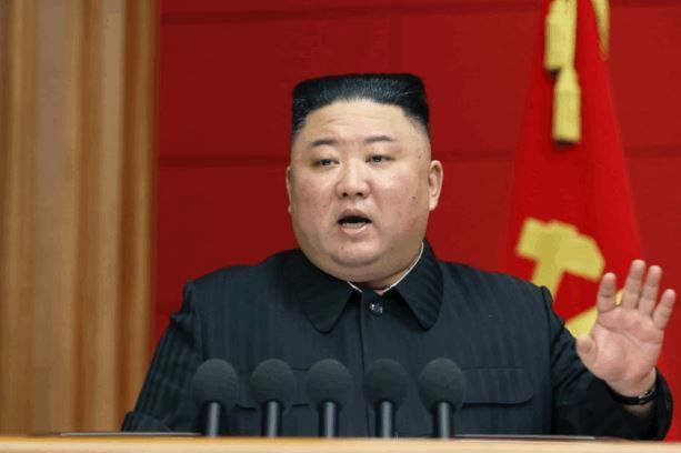 الحديث عن فقدان ”كيم جونغ أون“ لوزنه ممنوع في كوريا الشمالية 1 الحديث عن فقدان ”كيم جونغ أون“ لوزنه ممنوع في كوريا الشمالية