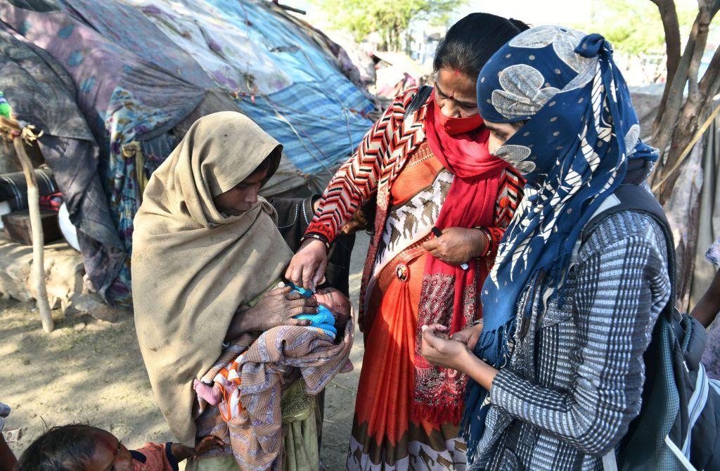 ماذا يجري في الهند؟ حمى غامضة تفتك بالأطفال 6 ماذا يجري في الهند؟ حمى غامضة تفتك بالأطفال