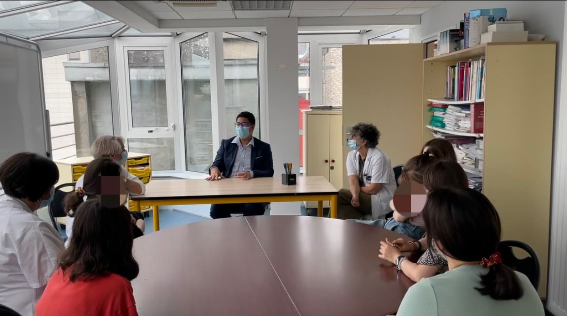 زيارتي لأطفال مستشفى مدينة روان الفرنسية