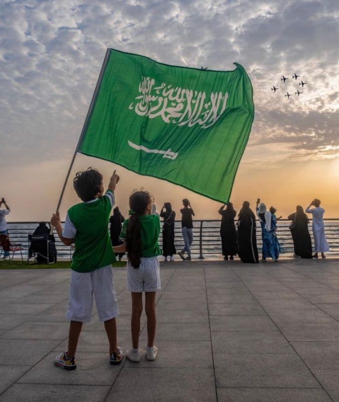 السعودية.. عروض جوية وألعاب نارية بمناسبة اليوم الوطني 91