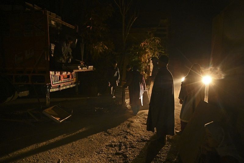 هجرة جماعية للنحل مع مربيها في الجزء الهندي من كشمير بحثاً عن الطقس الدافئ 2 هجرة جماعية للنحل مع مربيها في الجزء الهندي من كشمير بحثاً عن الطقس الدافئ