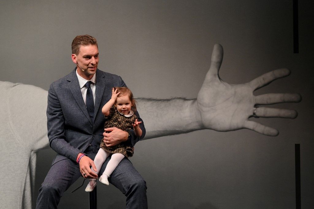 في عمر الـ41.. أسطورة السلة الإسبانية باو غاسول يعلن اعتزاله