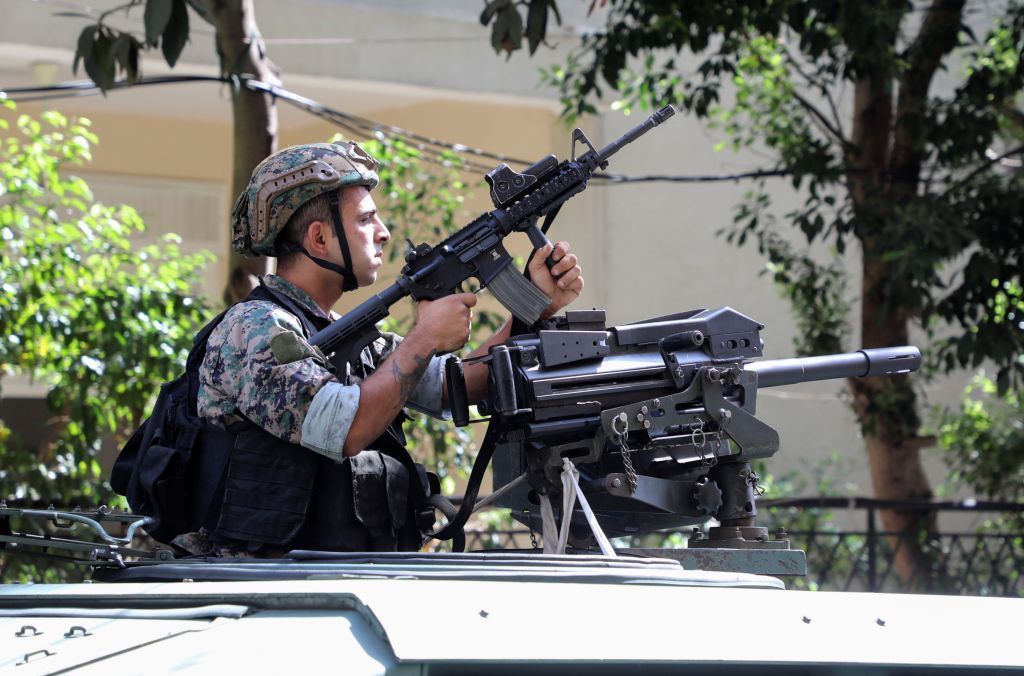 ميقاتي يدعو لتوقيف المتسببين بأعمال العنف في بيروت