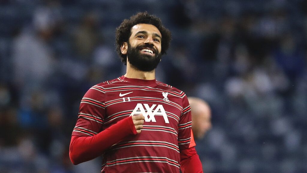 تصويت الجمهور ينصف صلاح في سباق جائزة لاعب الشهر بالبريميرليغ