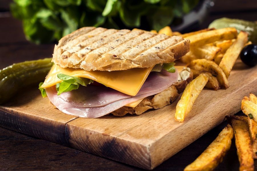 دراسة تحذر من تناول الخبز المحمص فمضاره تفوق الخيال 1 خبز محمص