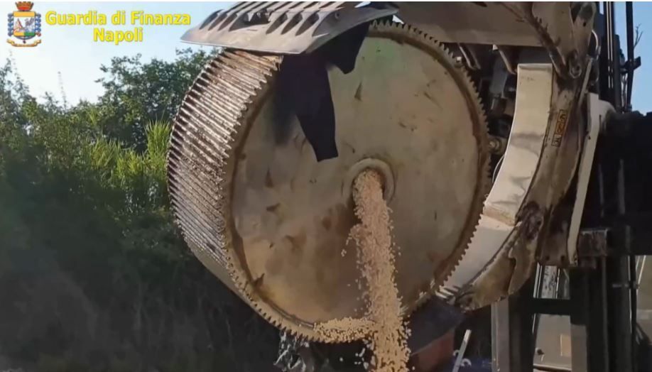 الحرب "القذرة".. كيف تصدرت سوريا العالم في "الكبتاجون"؟ 2 الحرب "القذرة".. كيف تصدرت سوريا العالم في "الكبتاجون"؟