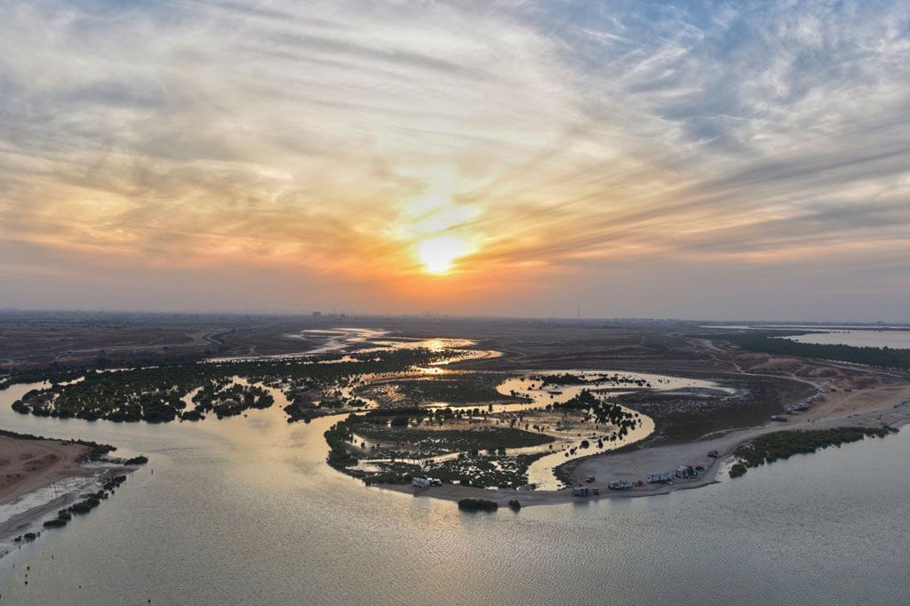 في يوبيلها الذهبي.. تعرف على الإمارات من خلال 50 وجهة يجب أن تزورها 17 في يوبيلها الذهبي.. تعرف على الإمارات من خلال 50 وجهة يجب أن تزورها