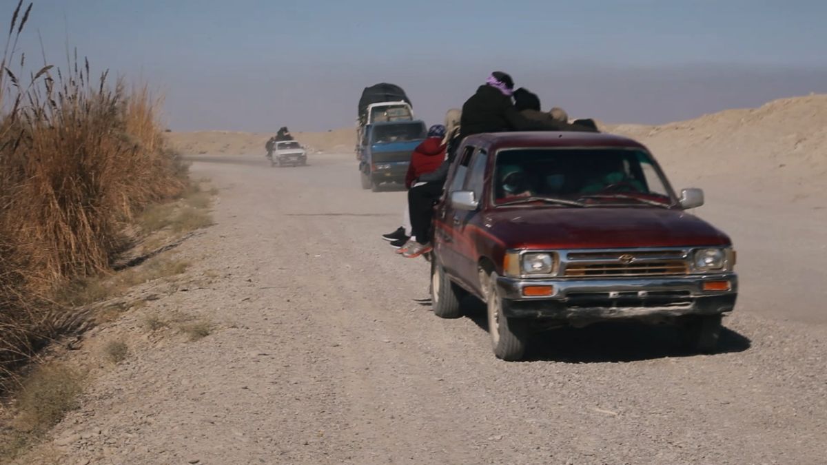 الهروب من طالبان.. رحلة الخوف من القتل أو الترحيل