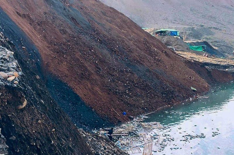 6 قتلى وعشرات المفقودين جراء انزلاق تربة بمنجم أحجار كريمة في ميانمار